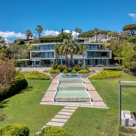 Ref 2118 - Cannes - Sea View For Rent
